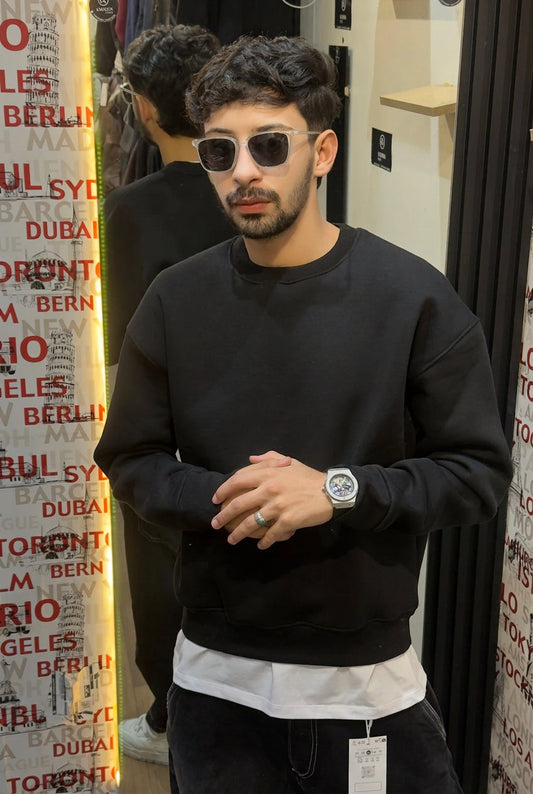 Black Oversized Cropped Sweatshirt