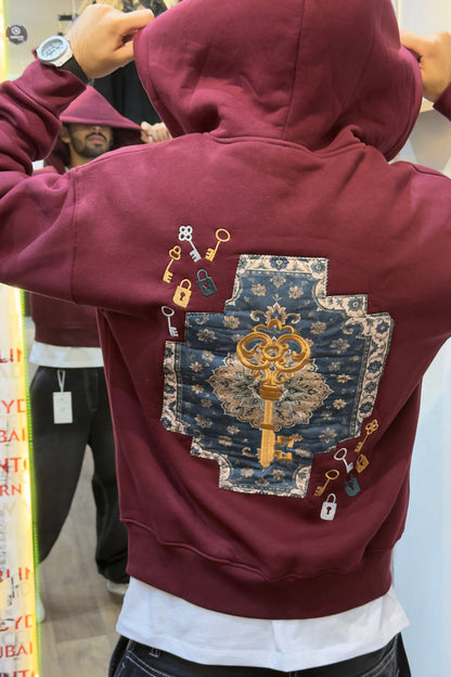 Key Graphic Zip-Up Hoodie (BURGUNDY)