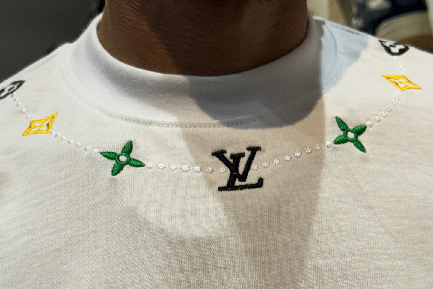 T-SHIRT LV BLANC (Copie)