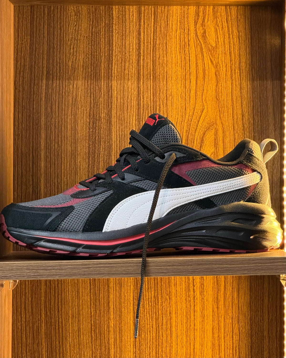 Puma Black & Burgundy Athletic Sneaker (Original)