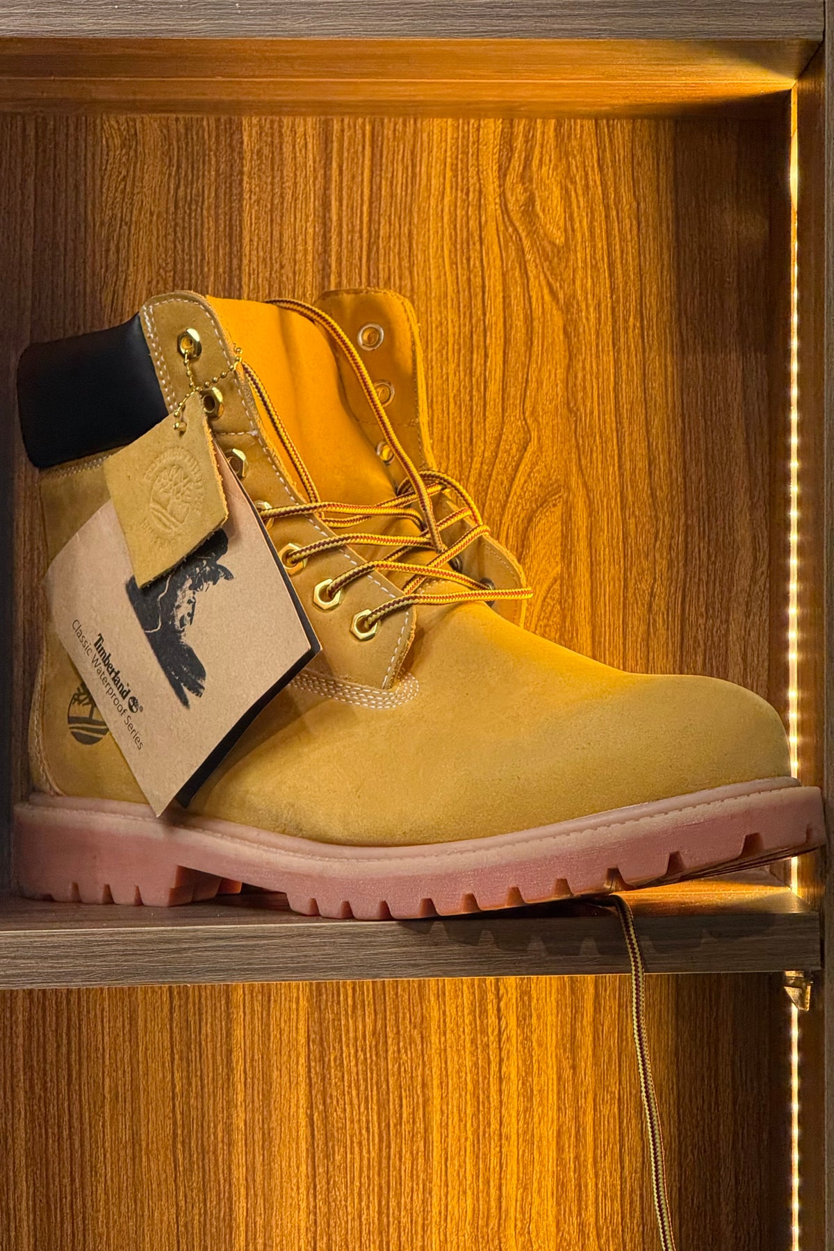 Timberland Classic 6-Inch Premium Waterproof Boot